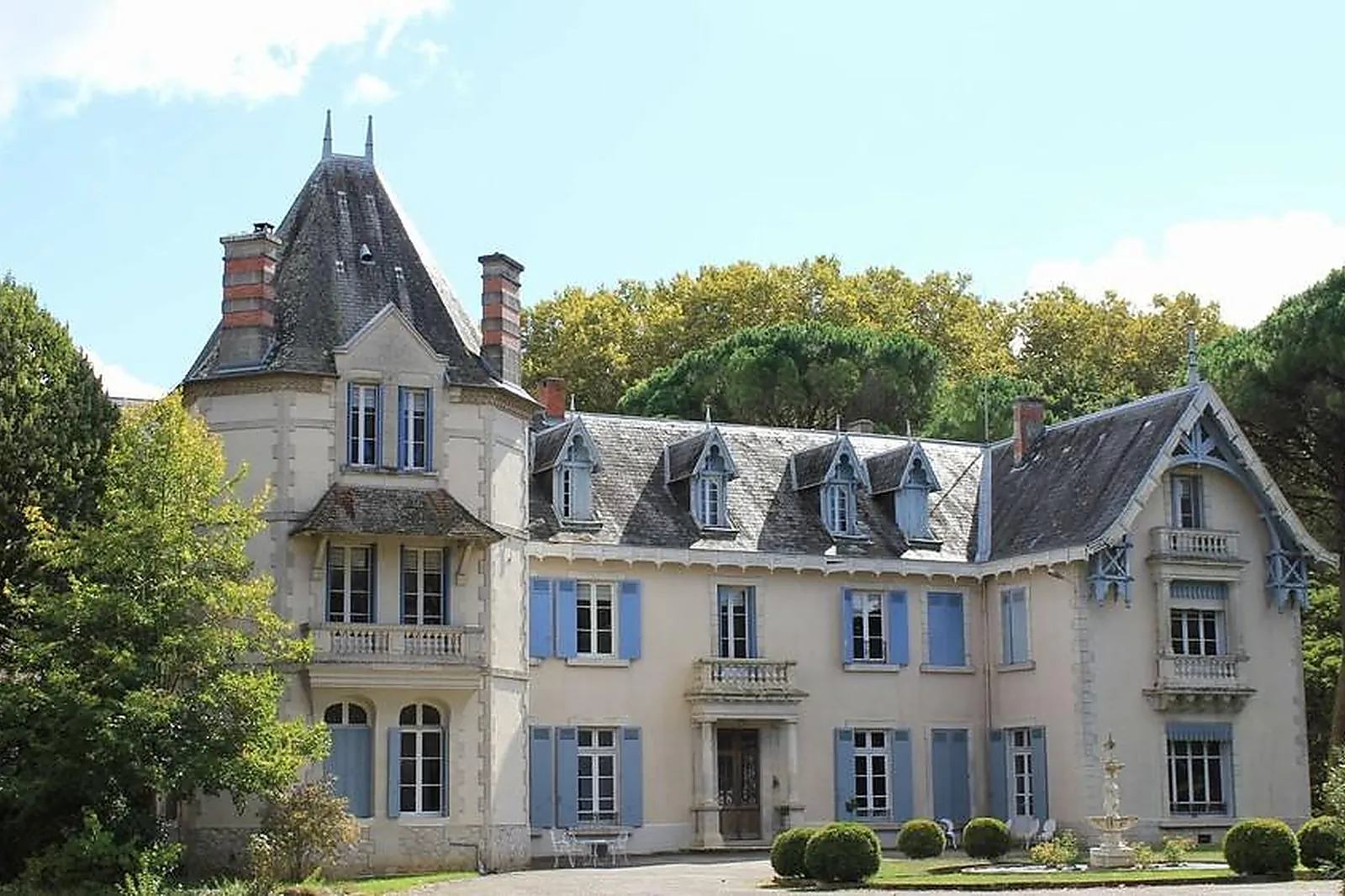 Lieux événementiels, CHÂTEAU DE MORIN