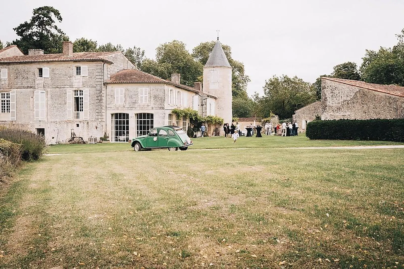 Lieux événementiels, CHÂTEAU DE MOUILLEPIED