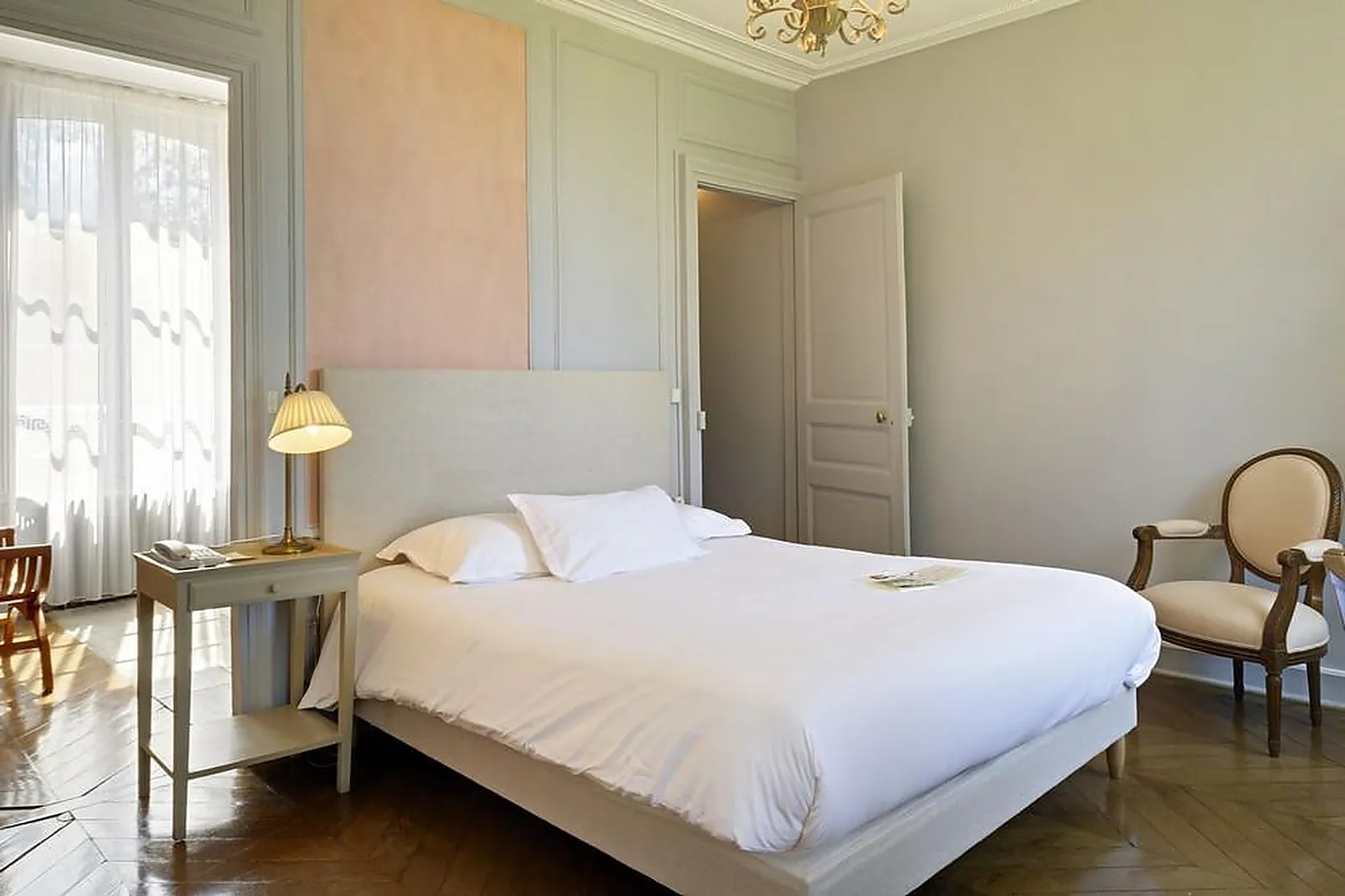 Lieux événementiels, CHÂTEAU DE NEUVILLE-BOSC