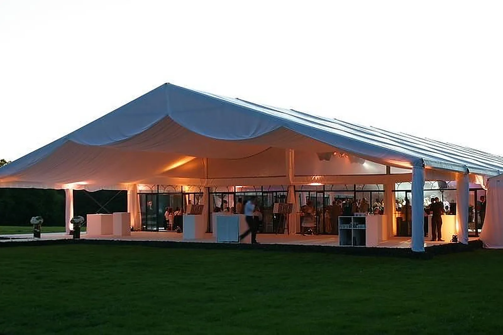 Lieux événementiels, CHÂTEAU DE NIZY LE COMTE