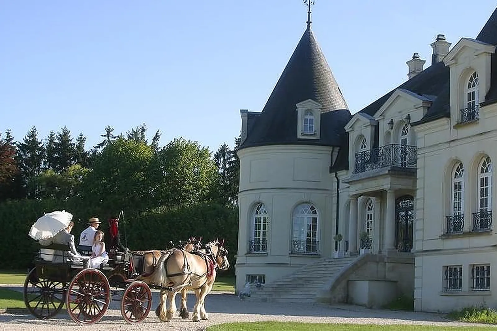 Lieux événementiels, CHÂTEAU DE NIZY LE COMTE