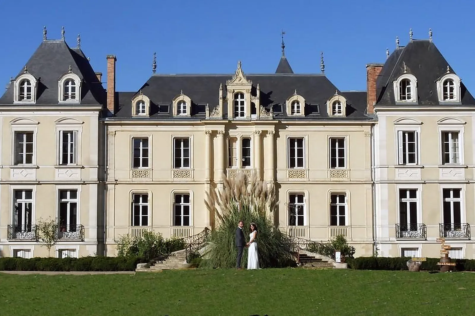 Lieux événementiels, CHÂTEAU DE OUÉZY
