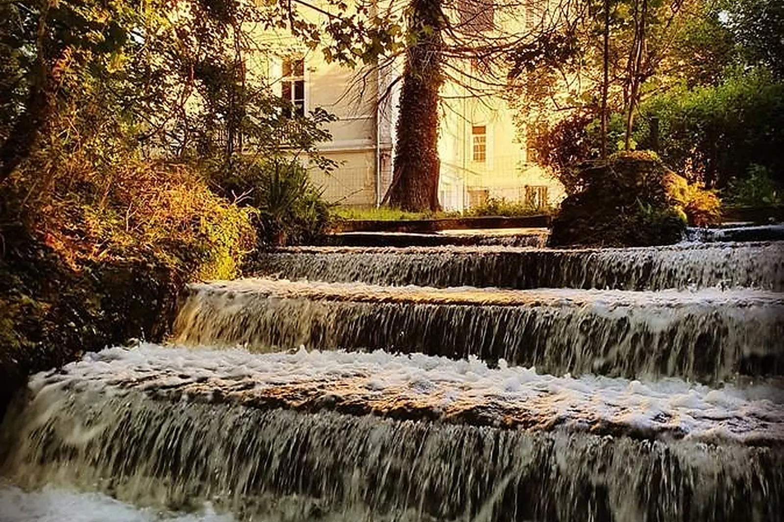 Lieux événementiels, CHÂTEAU DE OUÉZY