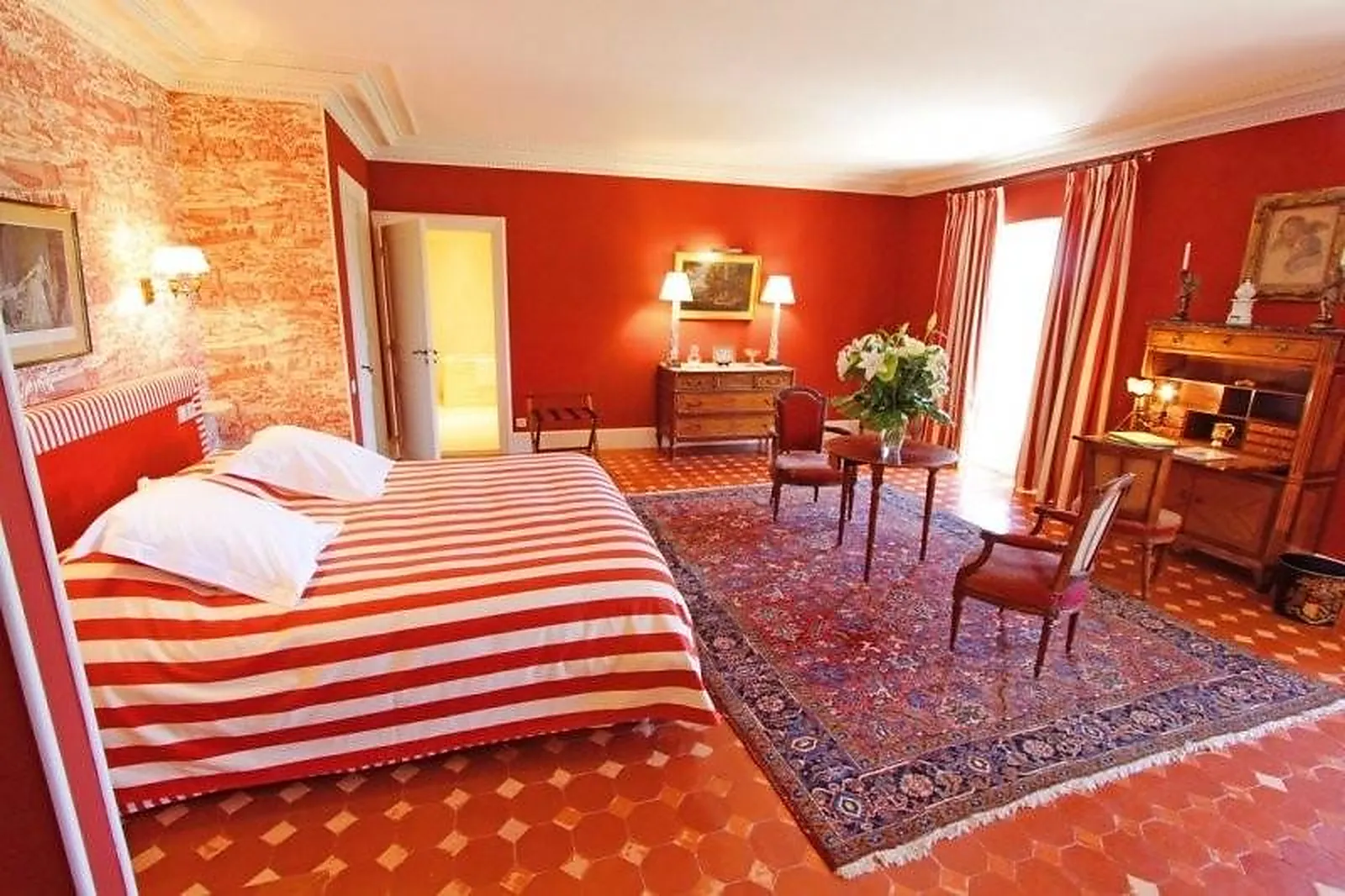 Lieux événementiels, CHÂTEAU DE PENNAUTIER