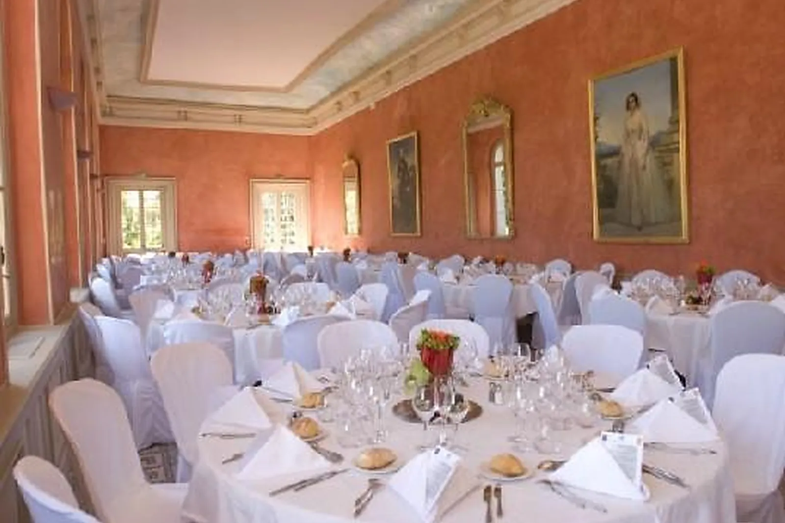 Lieux événementiels, CHÂTEAU DE PENNAUTIER