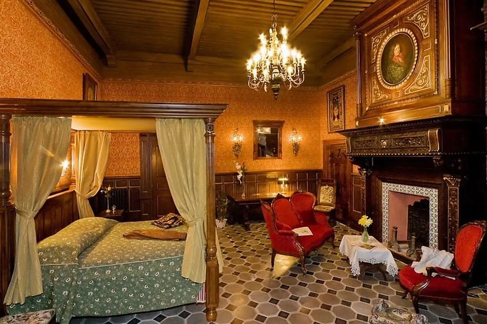 Lieux événementiels, CHÂTEAU DE PICOMTAL