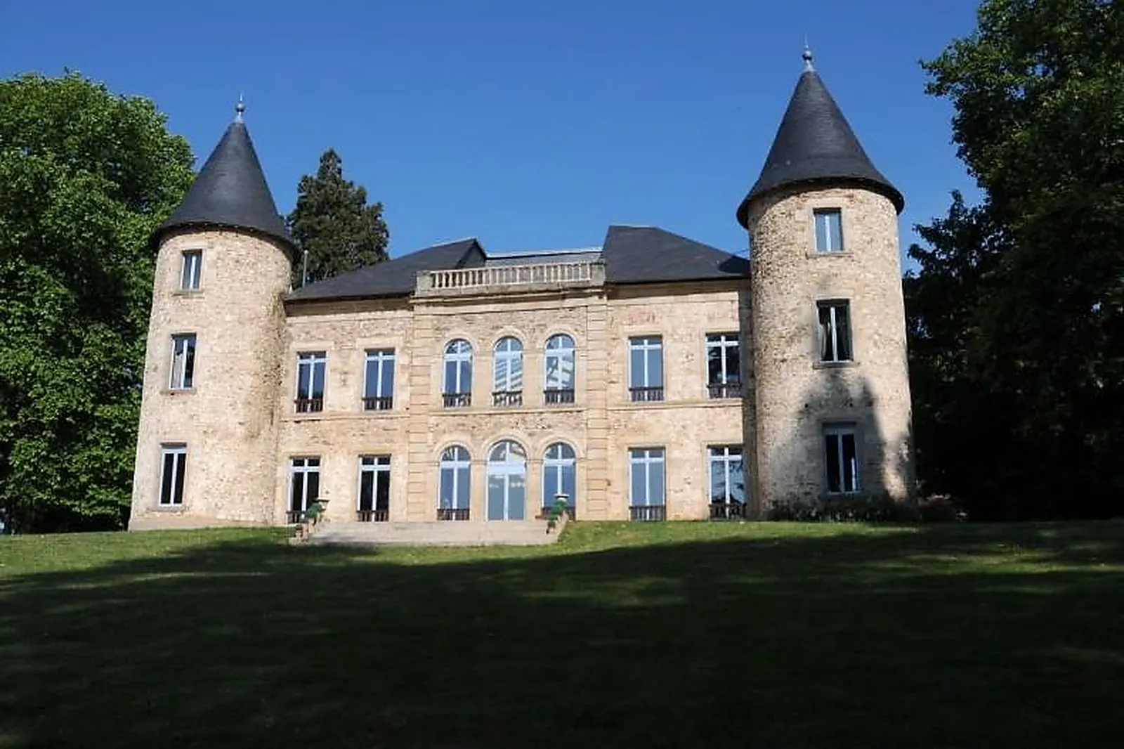 Lieux événementiels, CHÂTEAU DE PLANTADIS