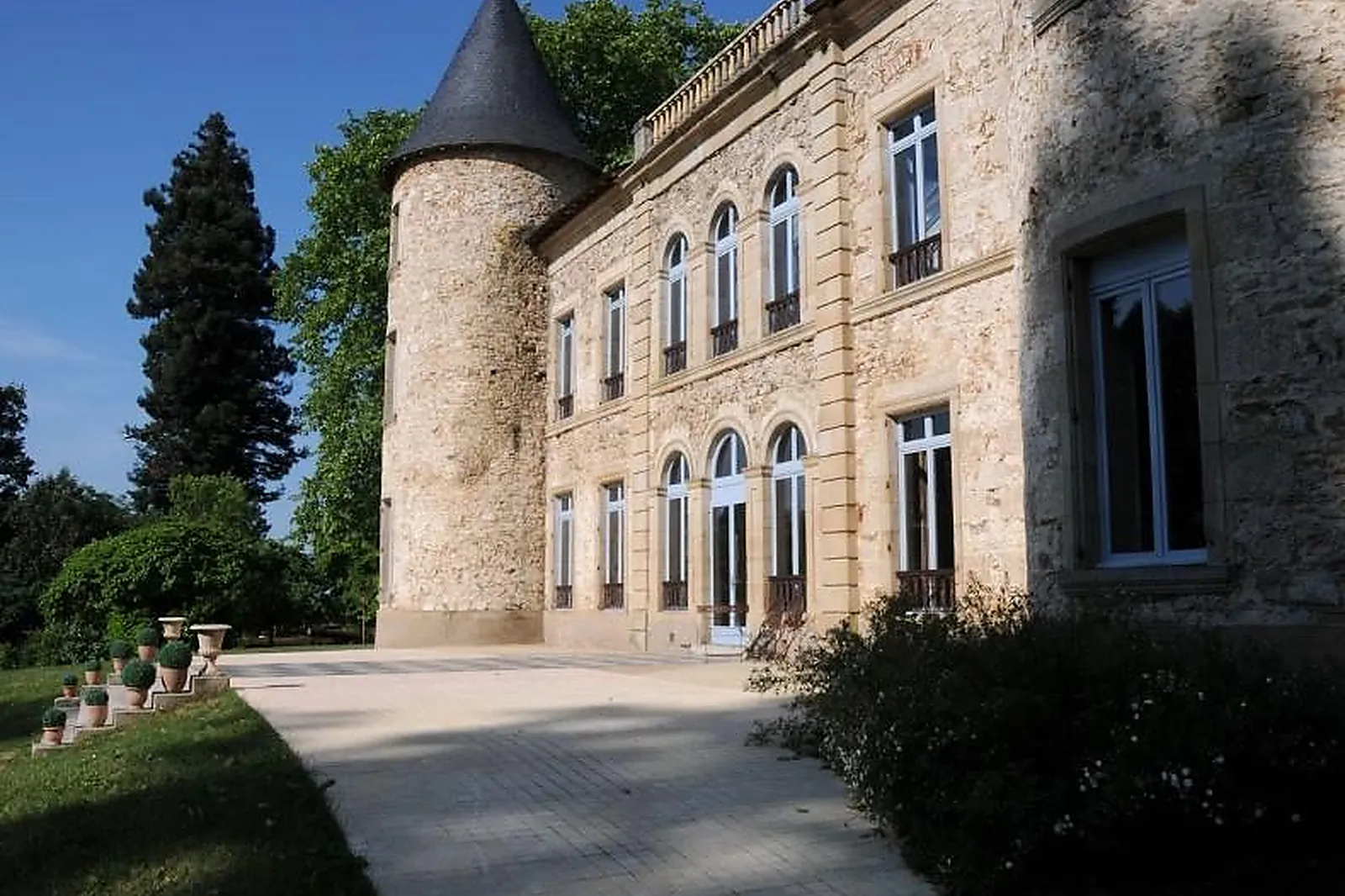 Lieux événementiels, CHÂTEAU DE PLANTADIS