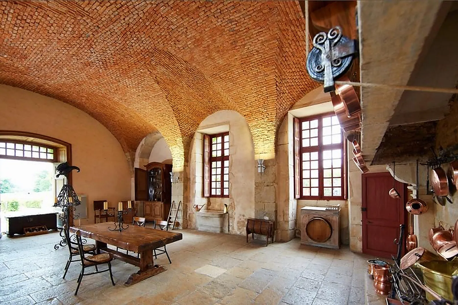 Lieux événementiels, CHÂTEAU DE POMMARD