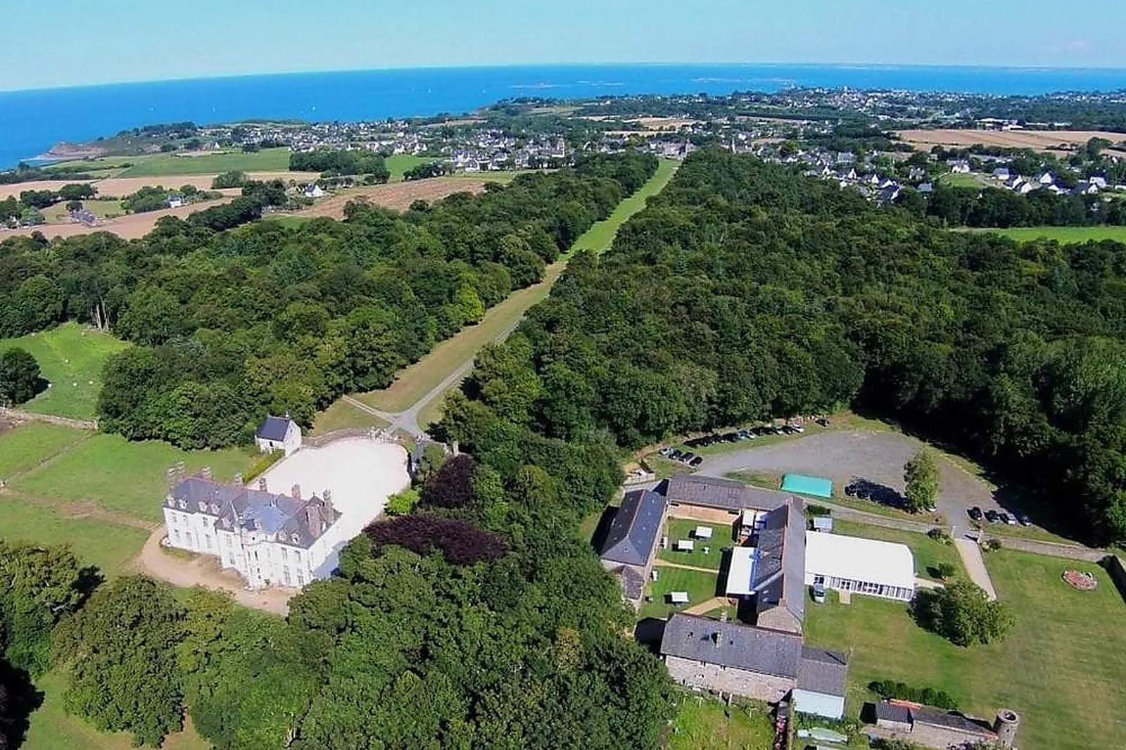 Lieux événementiels, CHÂTEAU DE POMMORIO