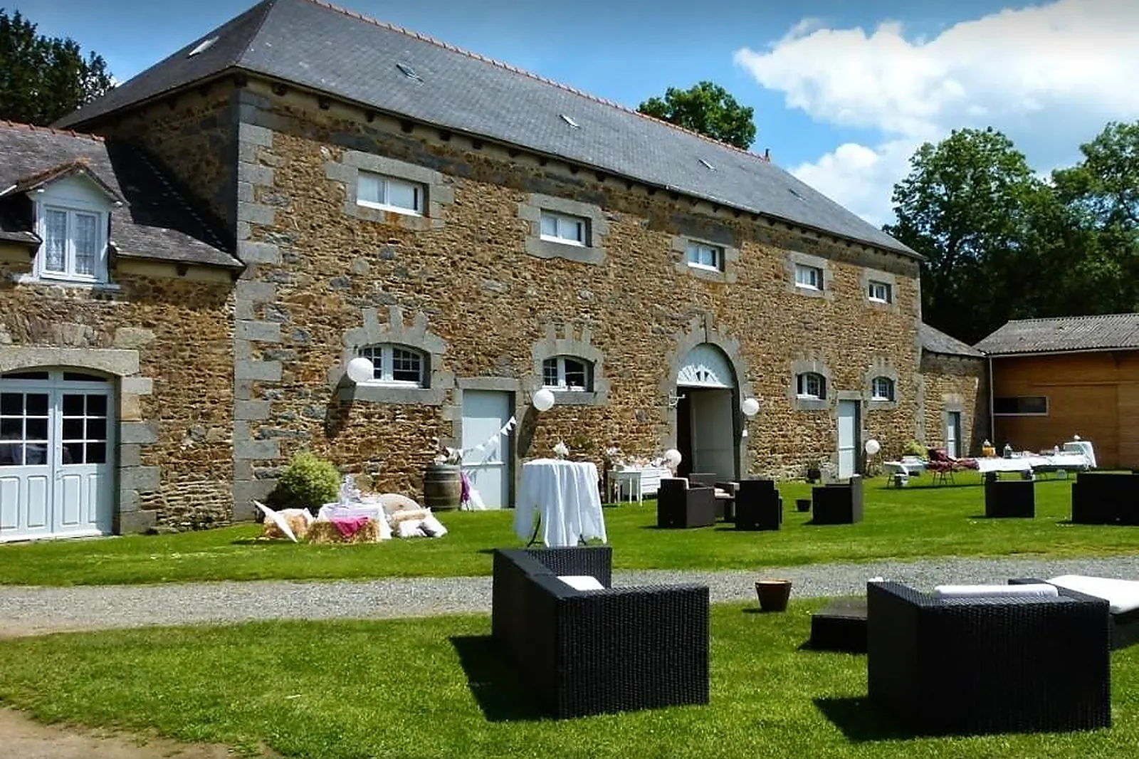 Lieux événementiels, CHÂTEAU DE POMMORIO