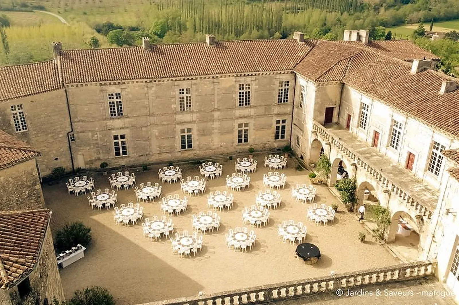 Lieux événementiels, CHÂTEAU DE POUDENAS