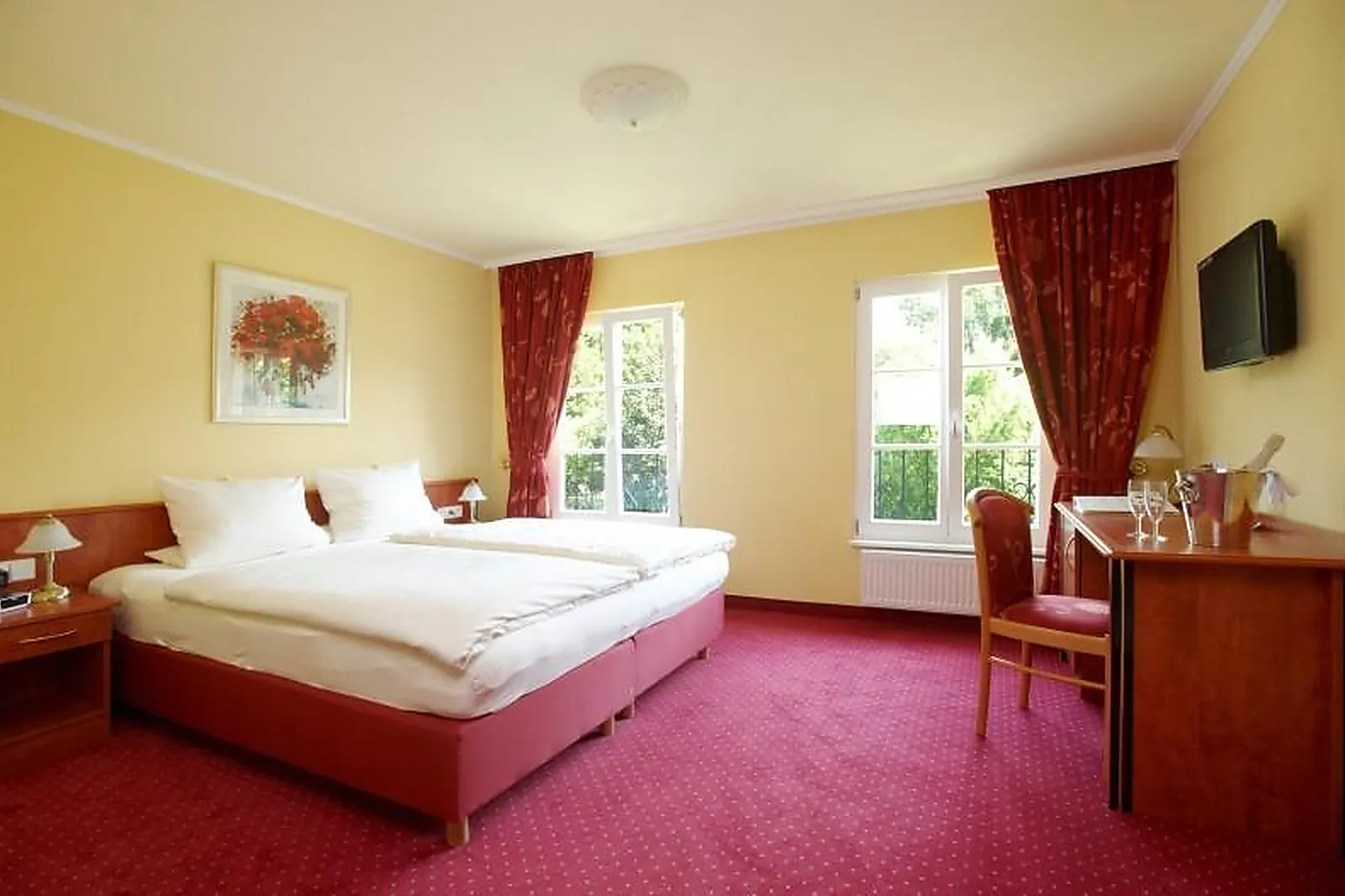 Lieux événementiels, CHÂTEAU DE POURTALÈS