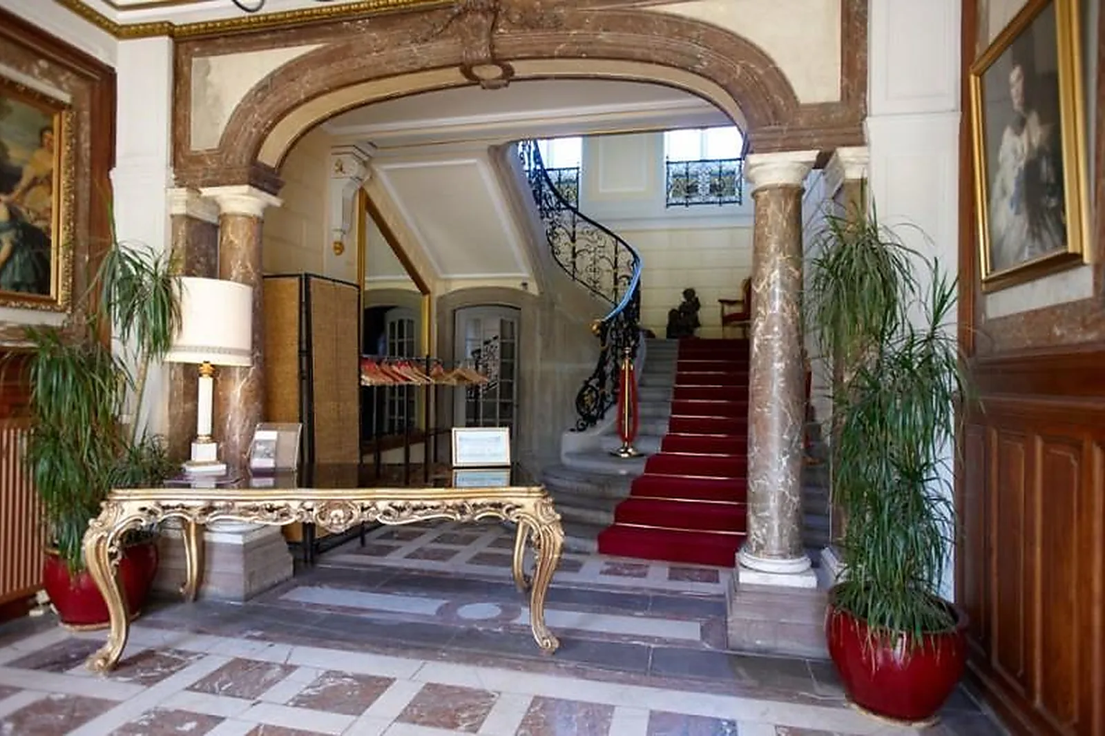 Lieux événementiels, CHÂTEAU DE POURTALÈS