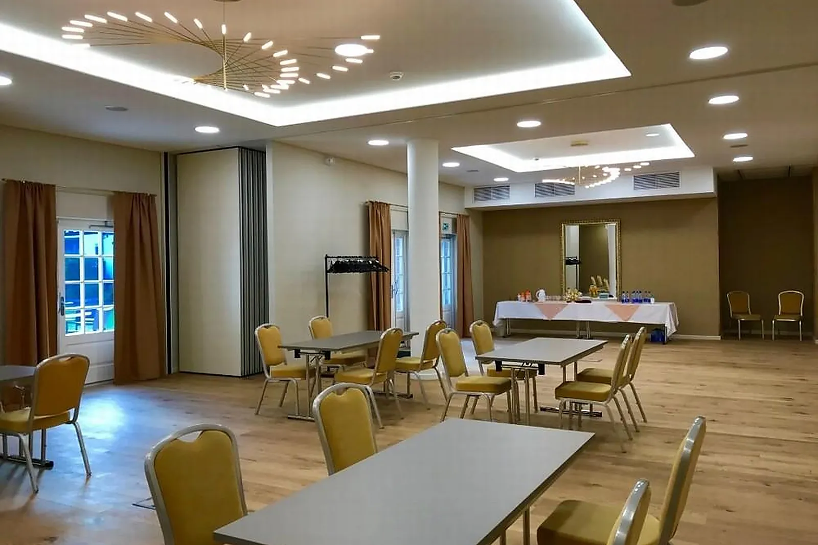 Lieux événementiels, CHÂTEAU DE POURTALÈS