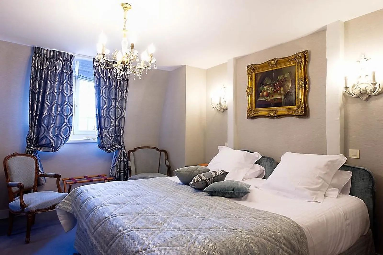 Lieux événementiels, CHÂTEAU DE PRAY