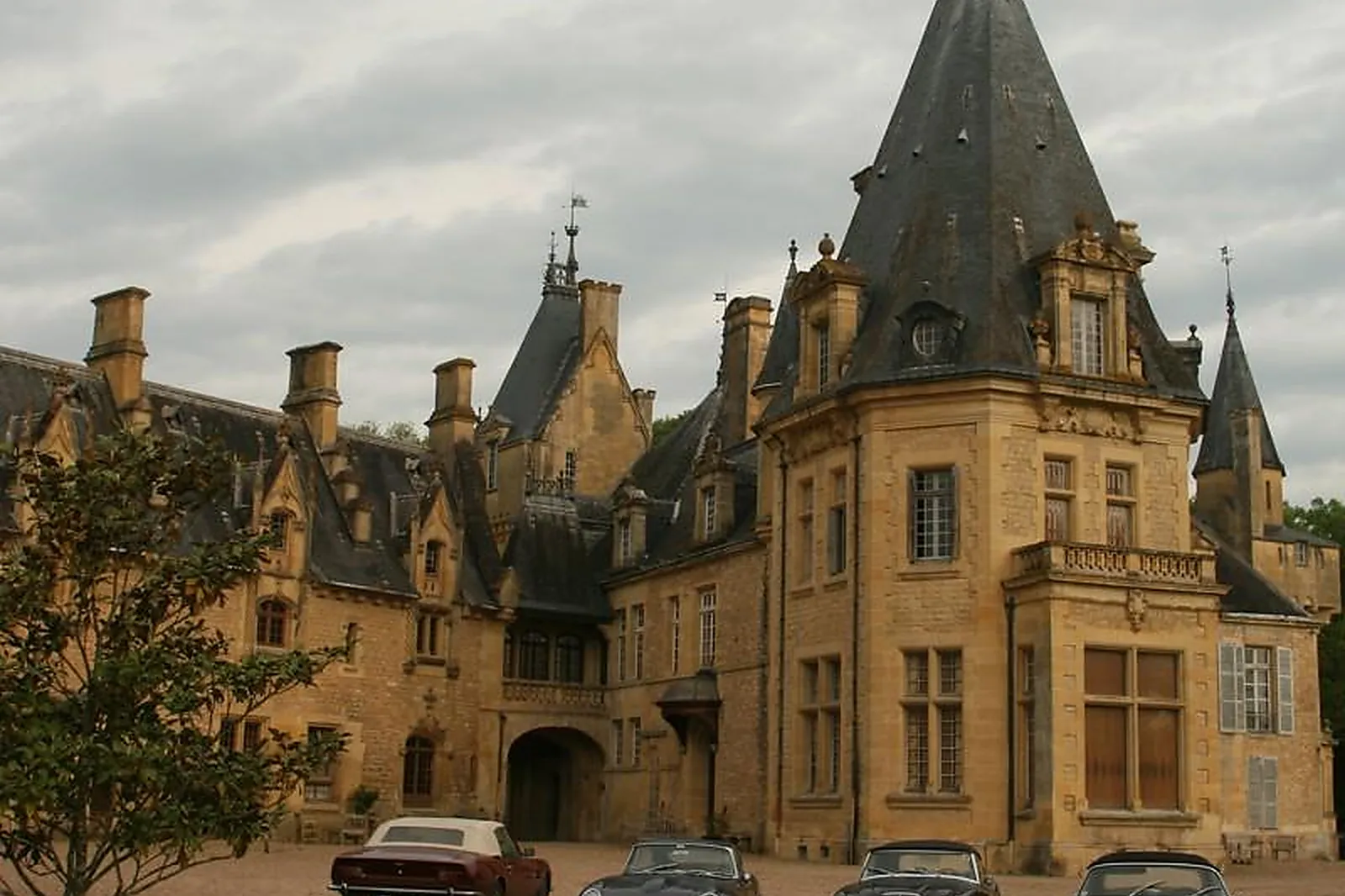 Lieux événementiels, CHATEAU DE PRYE