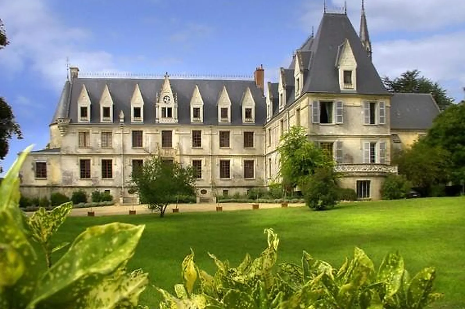 Lieux événementiels, CHATEAU DE REIGNAC