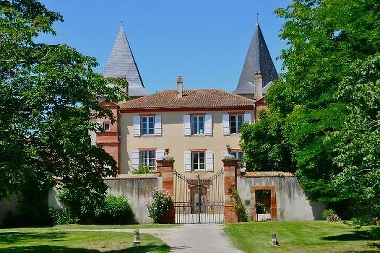 Lieux événementiels, CHÂTEAU DE RIVENEUVE DU BOSC