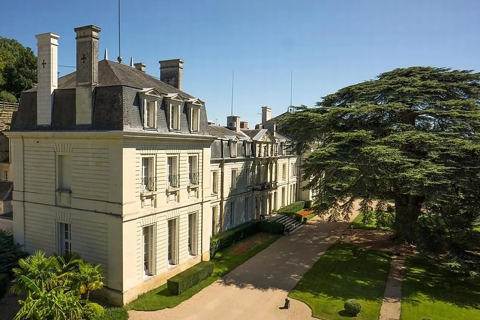 Lieux événementiels, CHÂTEAU DE ROCHECOTTE