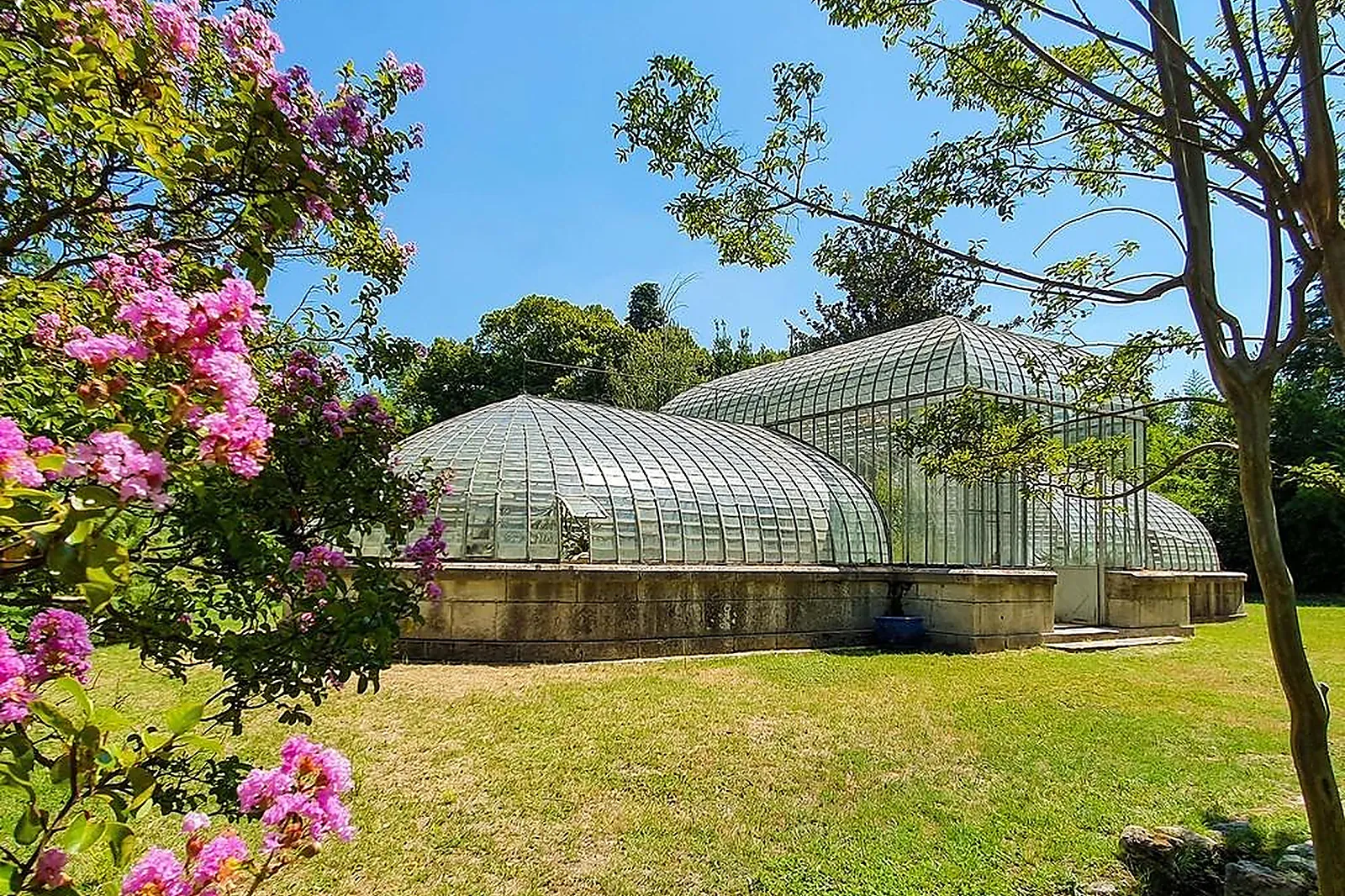 Lieux événementiels, CHÂTEAU DE ROUSSAN