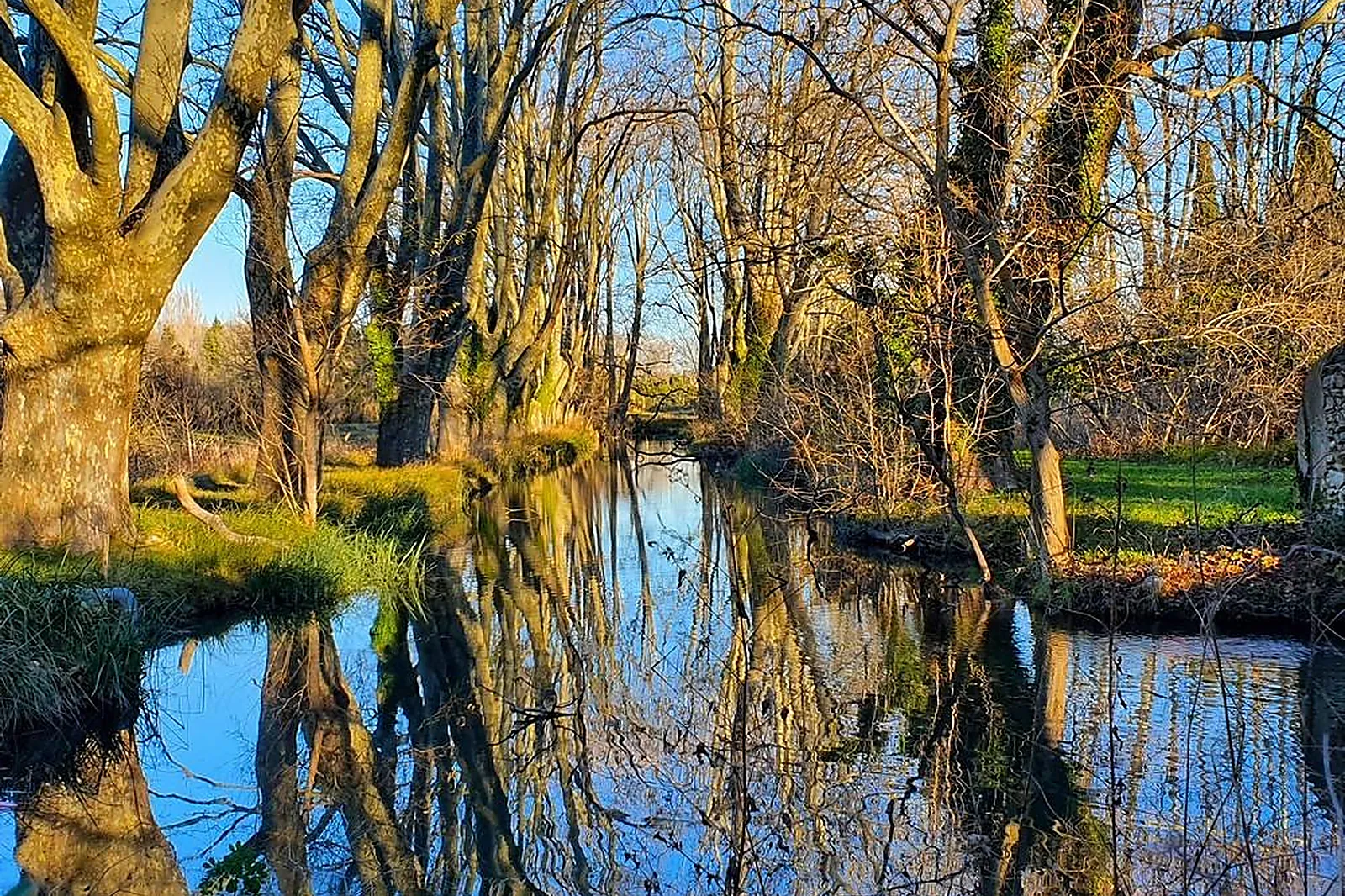 Lieux événementiels, CHÂTEAU DE ROUSSAN