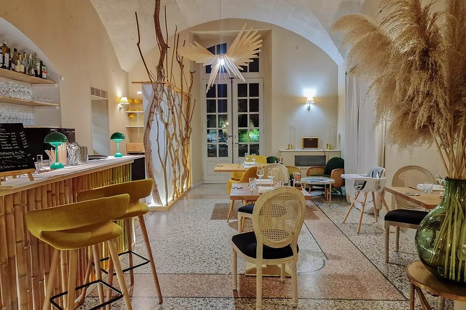 Lieux événementiels, CHÂTEAU DE ROUSSAN