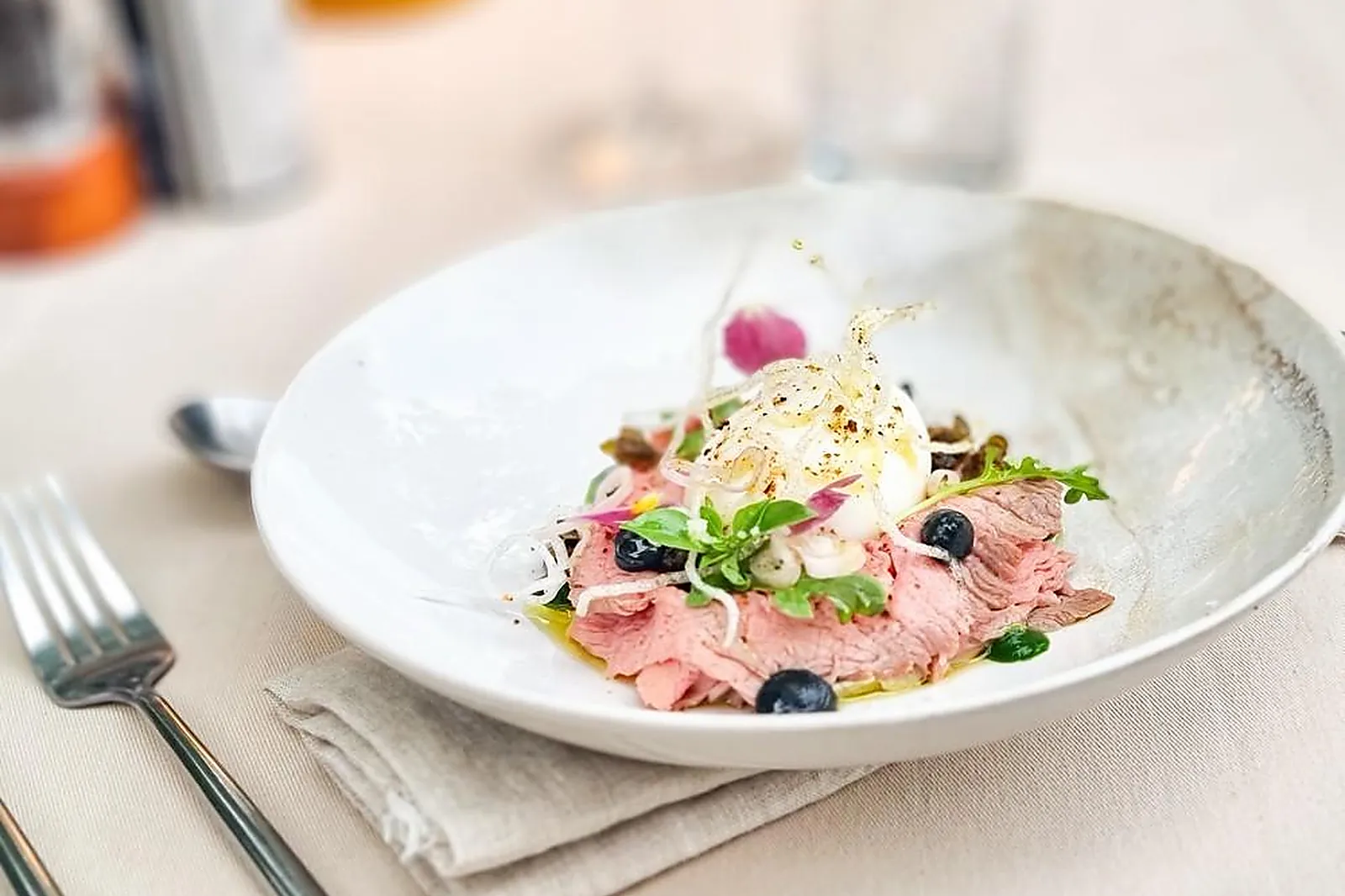 Lieux événementiels, CHÂTEAU DE ROUSSAN