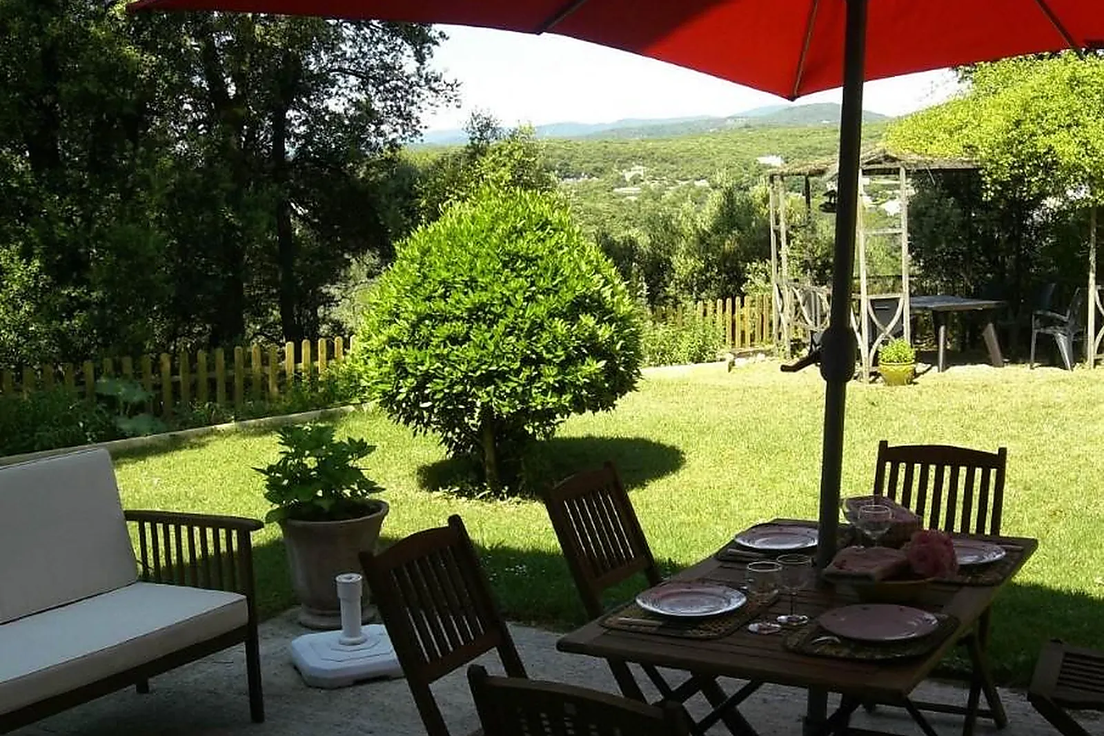 Lieux événementiels, CHÂTEAU DE ROUSSON