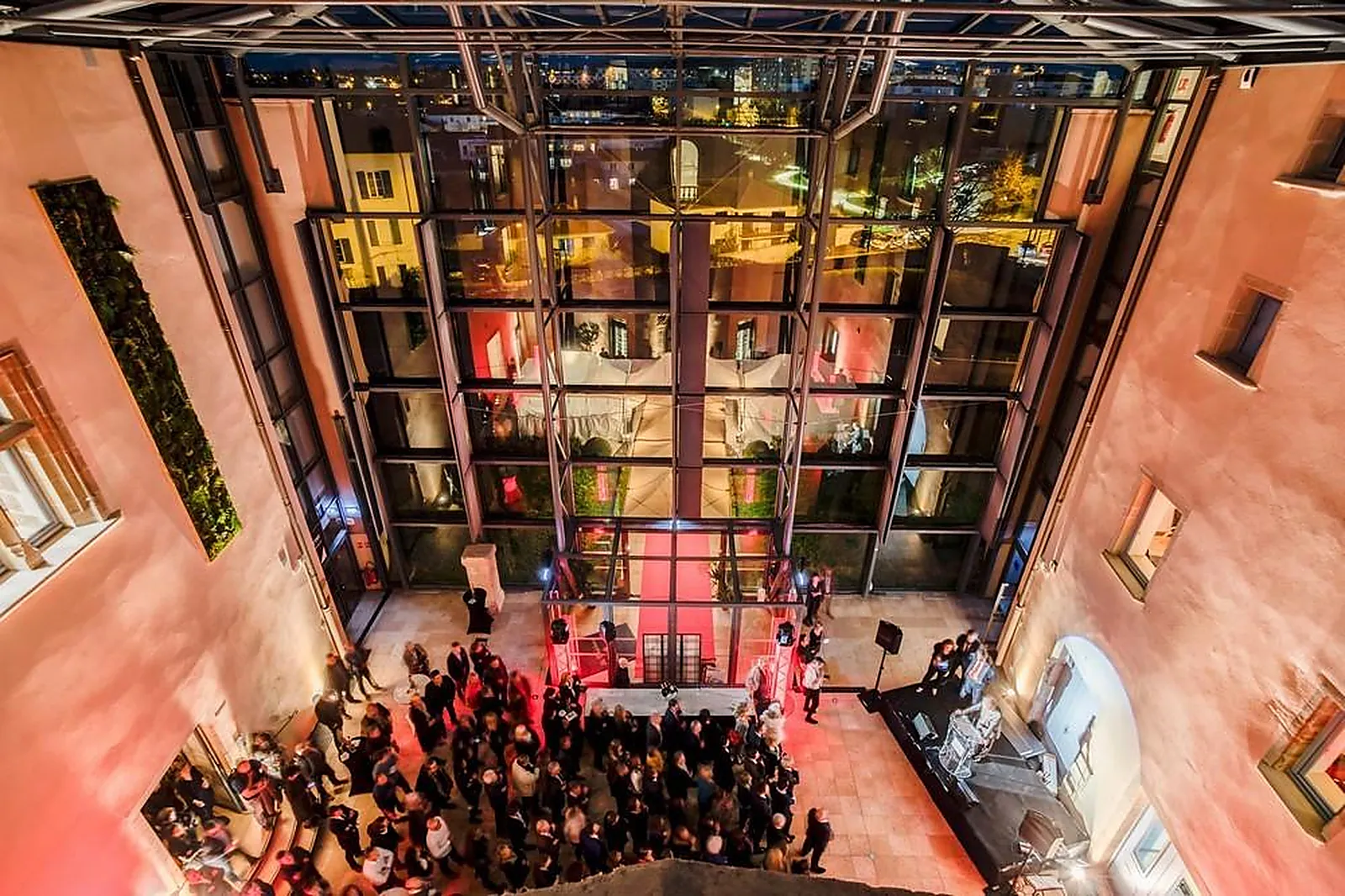 Lieux événementiels, CHATEAU DE SAINT PRIEST