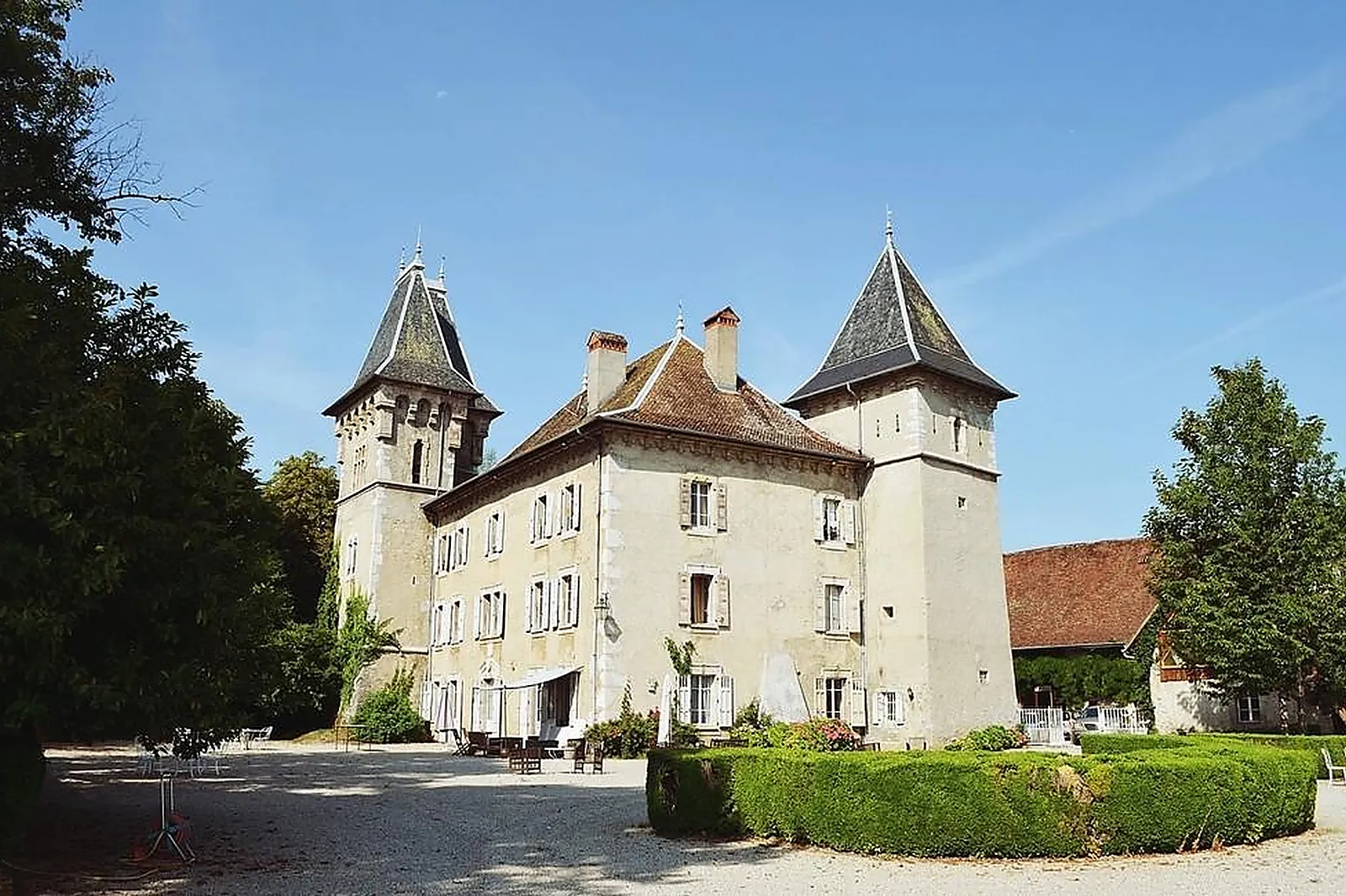 Lieux événementiels, CHÂTEAU DE SAINT-SIXT