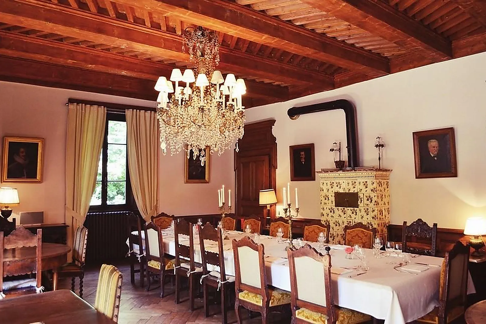 Lieux événementiels, CHÂTEAU DE SAINT-SIXT