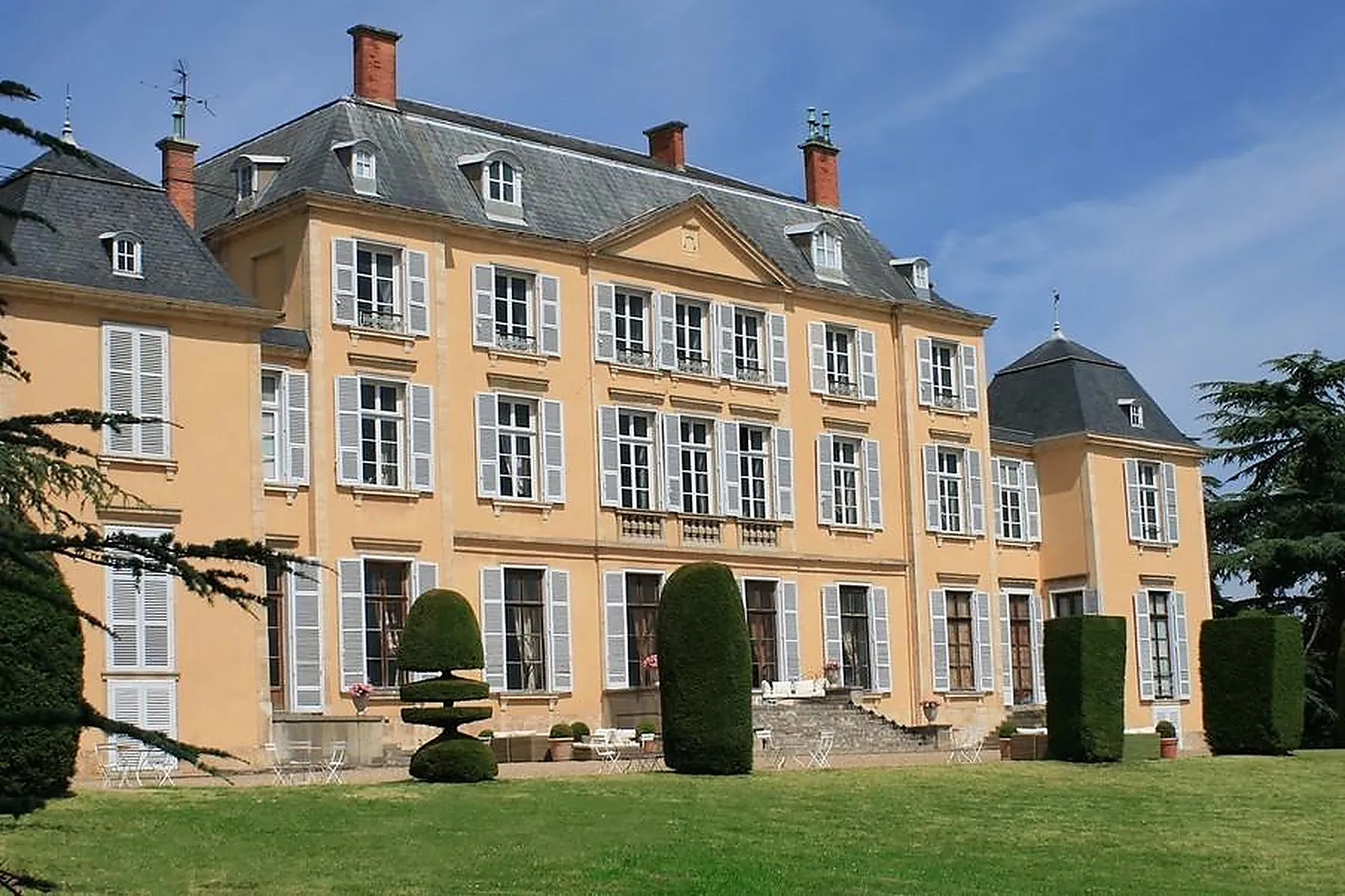 Lieux événementiels, CHATEAU DE SAINT TRYS