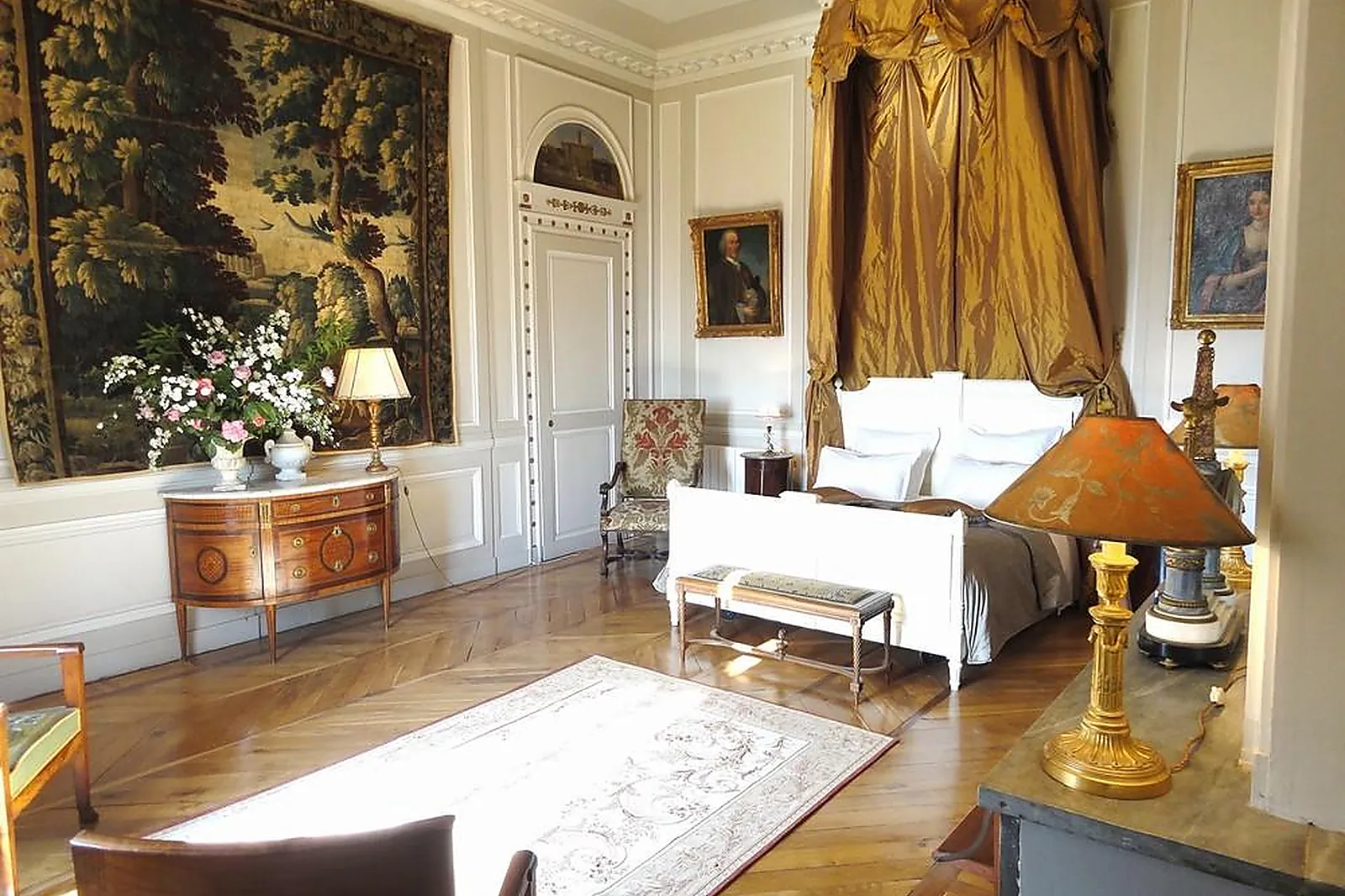 Lieux événementiels, CHATEAU DE SAINT TRYS