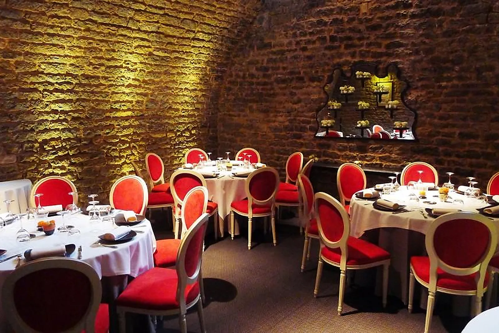 Lieux événementiels, CHATEAU DE SAINTE SABINE