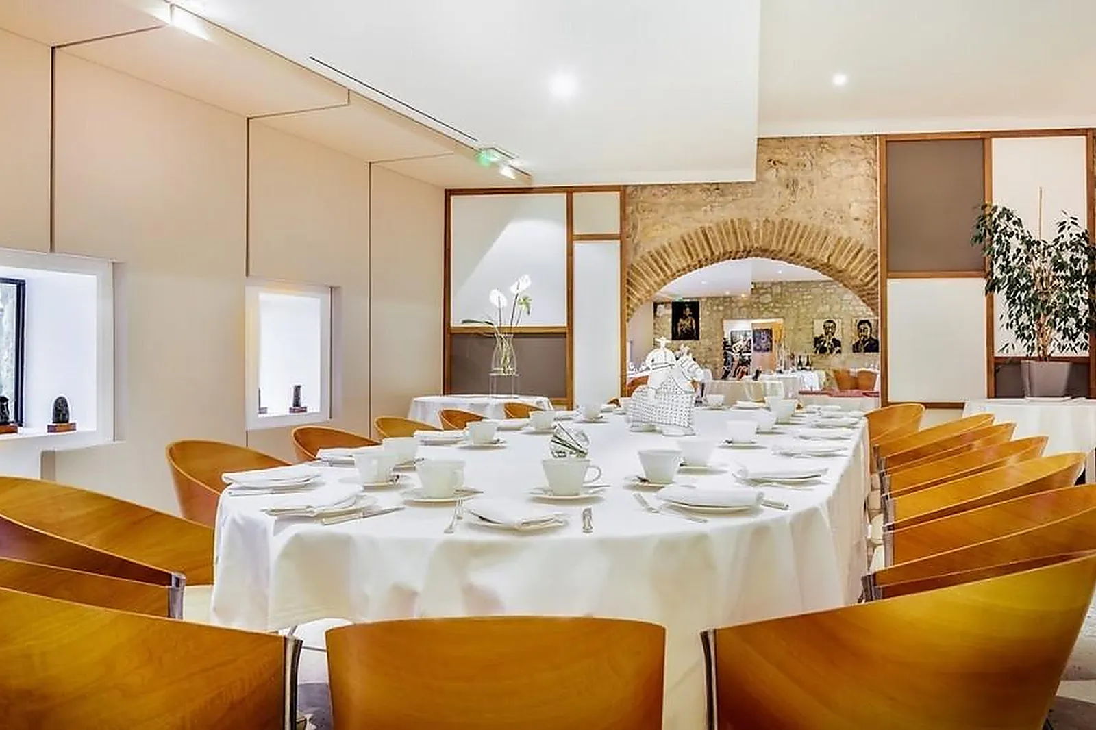 Lieux événementiels, CHÂTEAU DE SALETTES