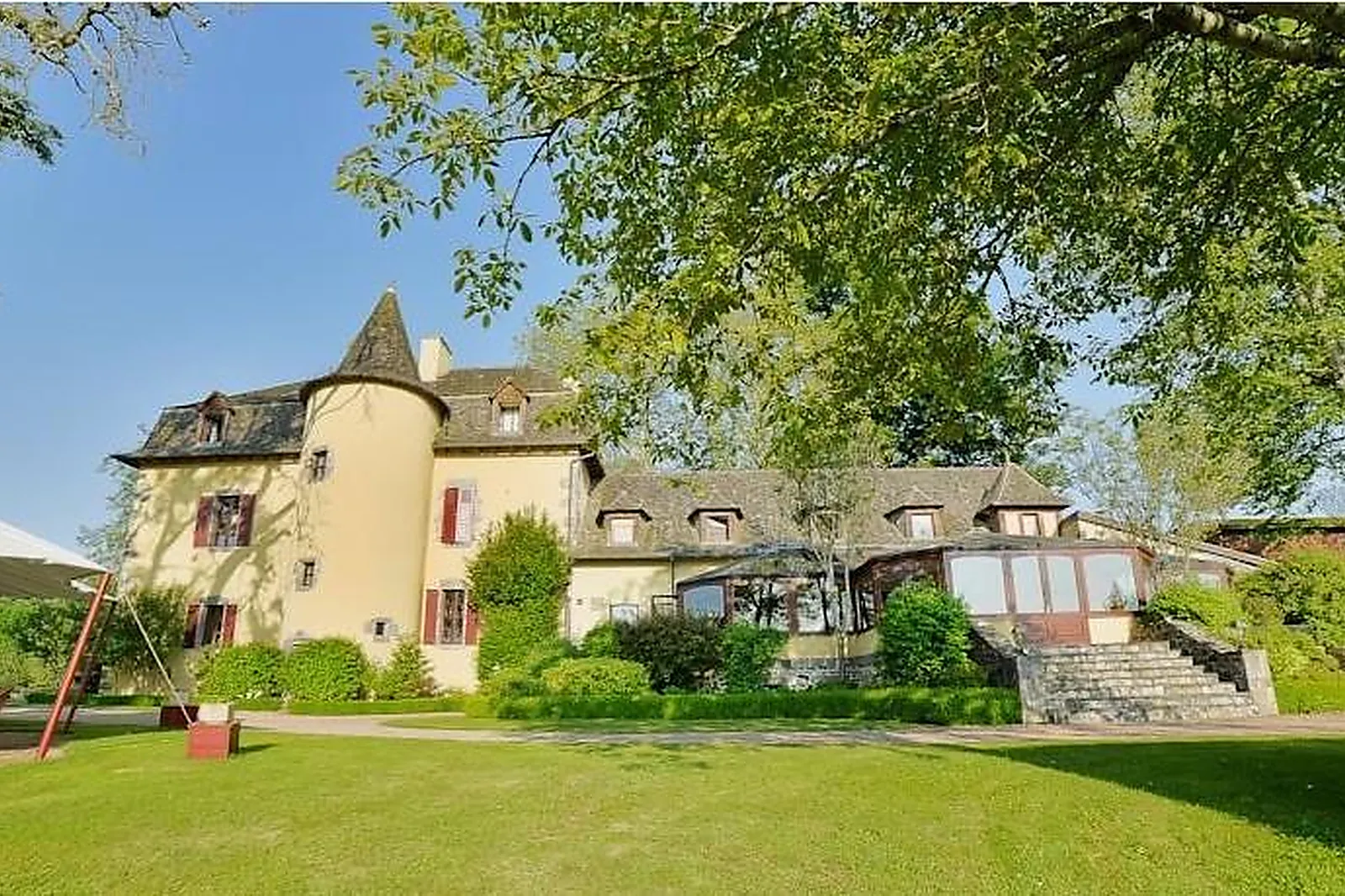 Lieux événementiels, CHATEAU DE SALLES VÉZAC