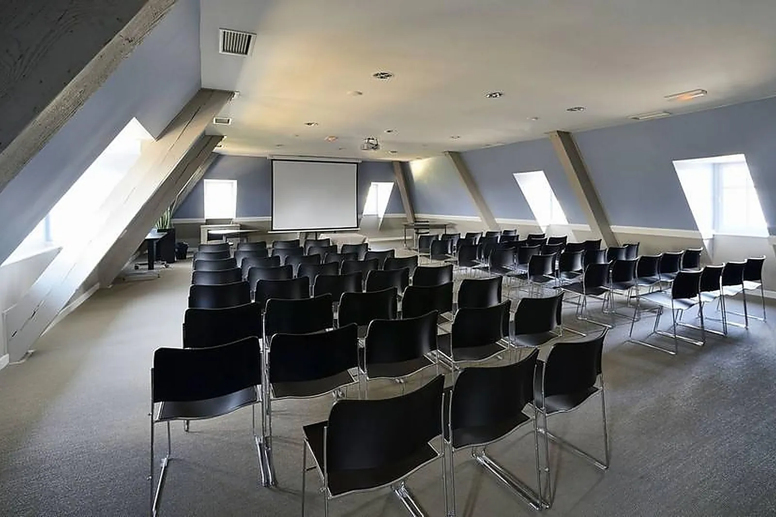 Lieux événementiels, CHATEAU DE SANS SOUCI