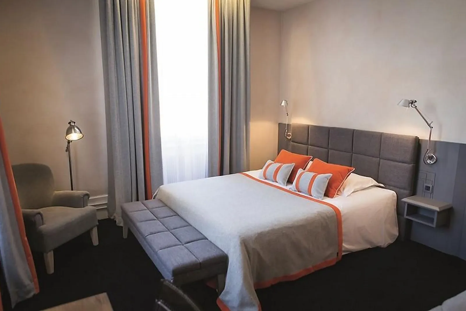 Lieux événementiels, CHÂTEAU DE SAULON