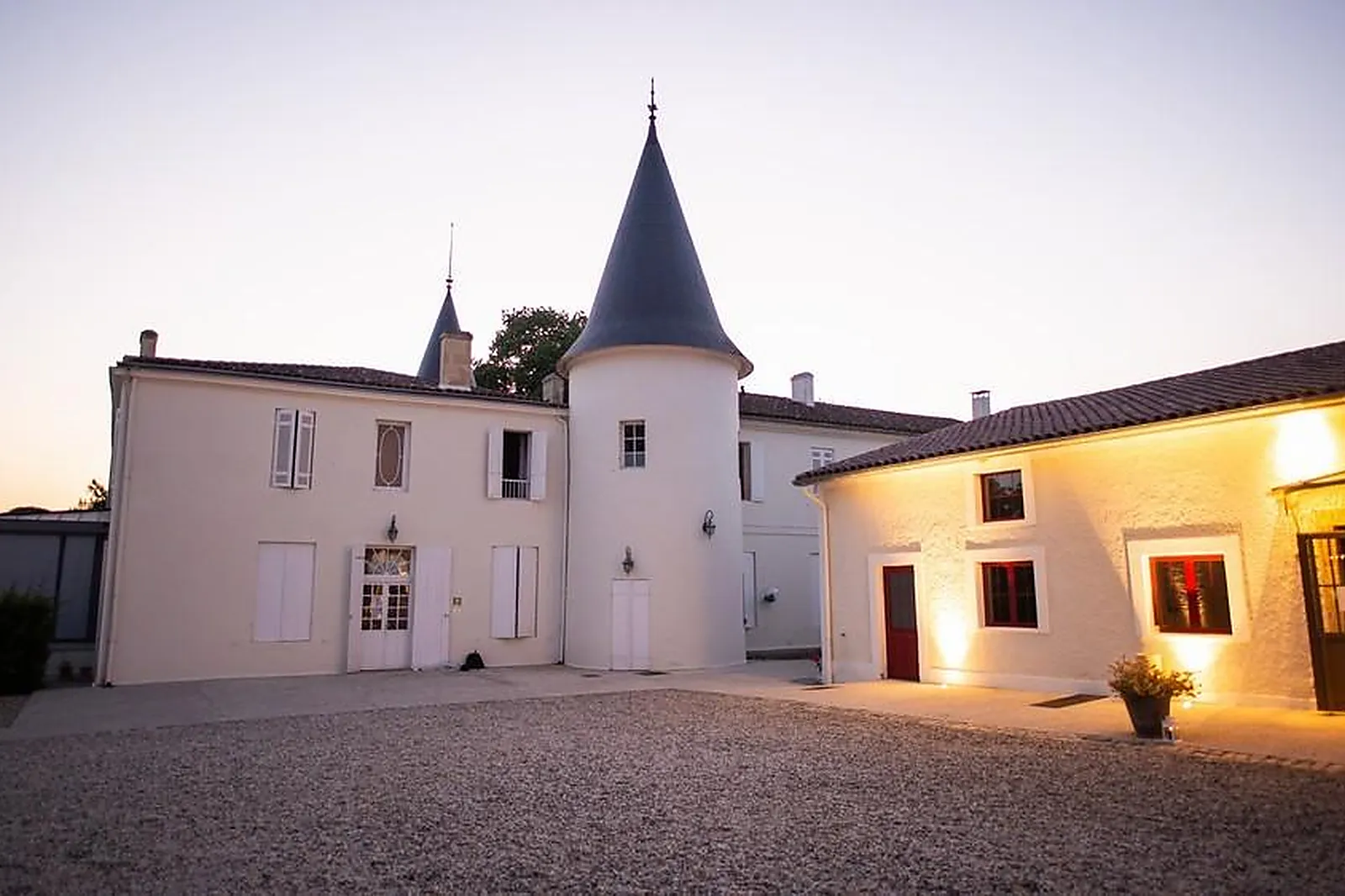 Lieux événementiels, CHÂTEAU DE SEGUIN