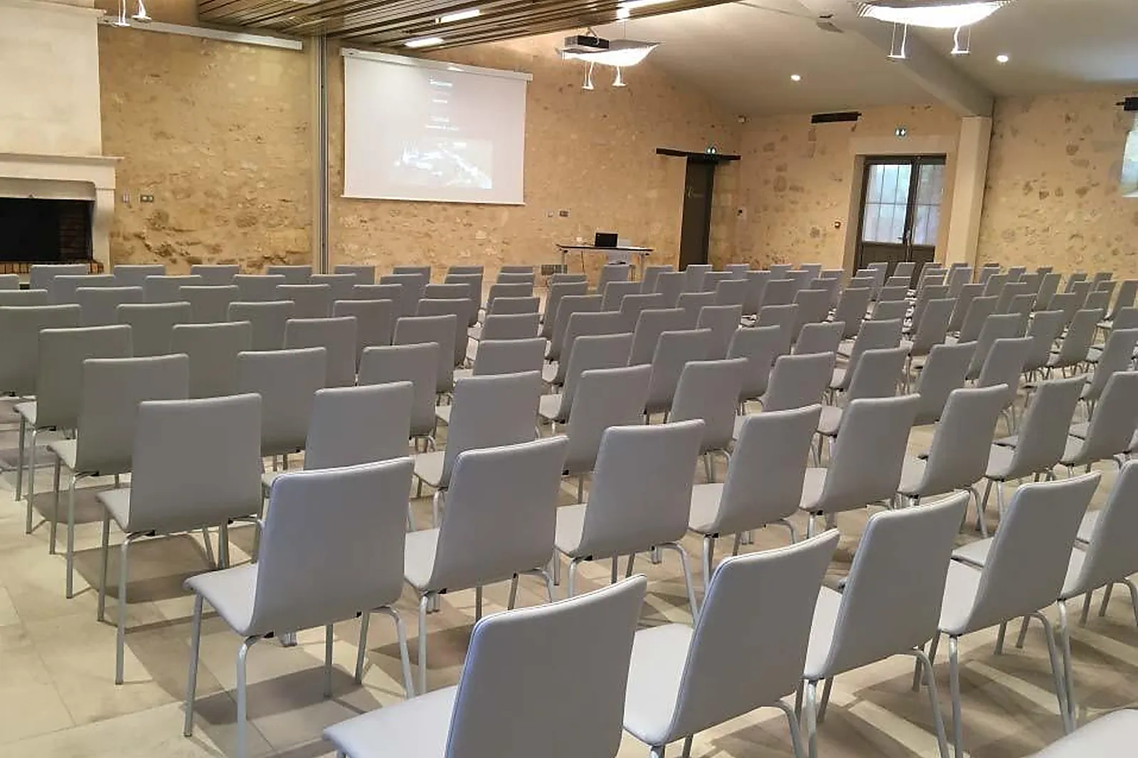 Lieux événementiels, CHÂTEAU DE SEGUIN