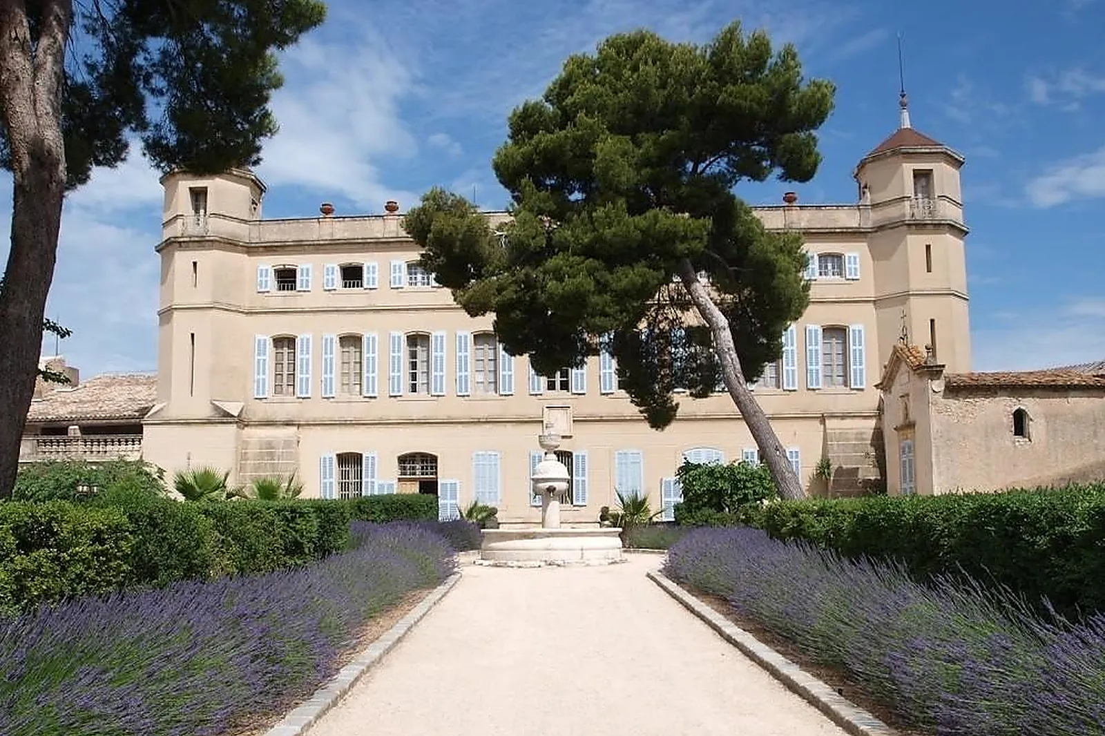 Lieux événementiels, CHÂTEAU DE SENEGUIER