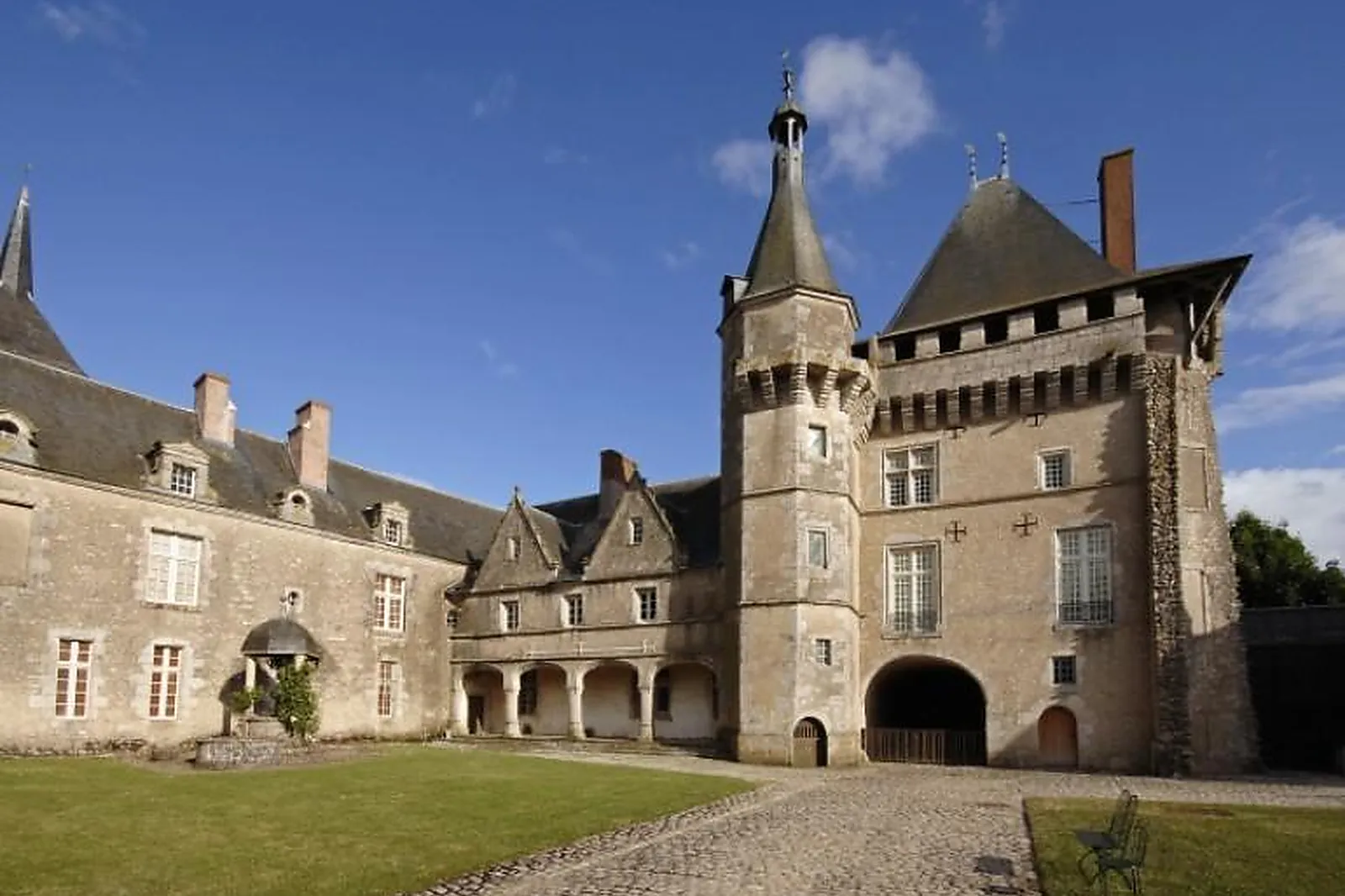 Lieux événementiels, CHÂTEAU DE TALCY