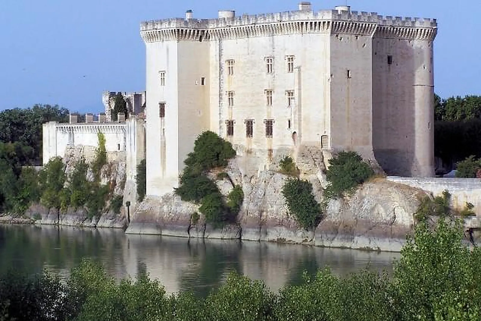 Lieux événementiels, CHÂTEAU DE TARASCON