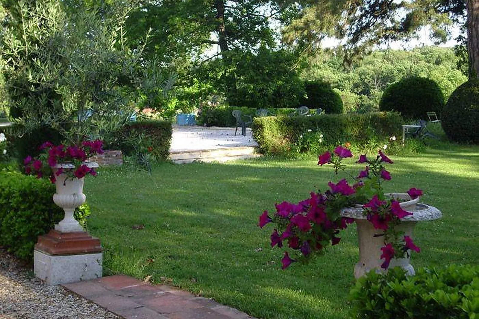 Lieux événementiels, CHÂTEAU DE THÉGRA