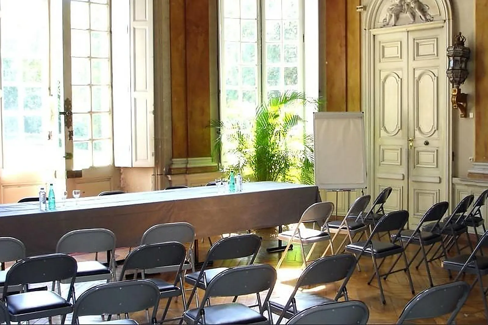 Lieux événementiels, CHÂTEAU DE THENISSEY