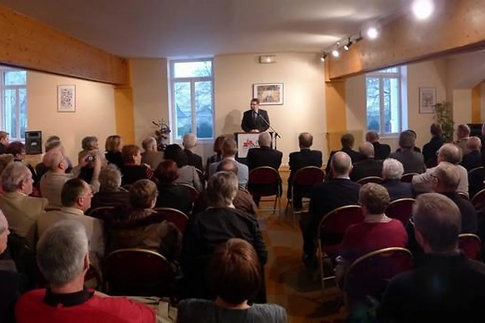 Lieux événementiels, CHÂTEAU DE THILLOMBOIS