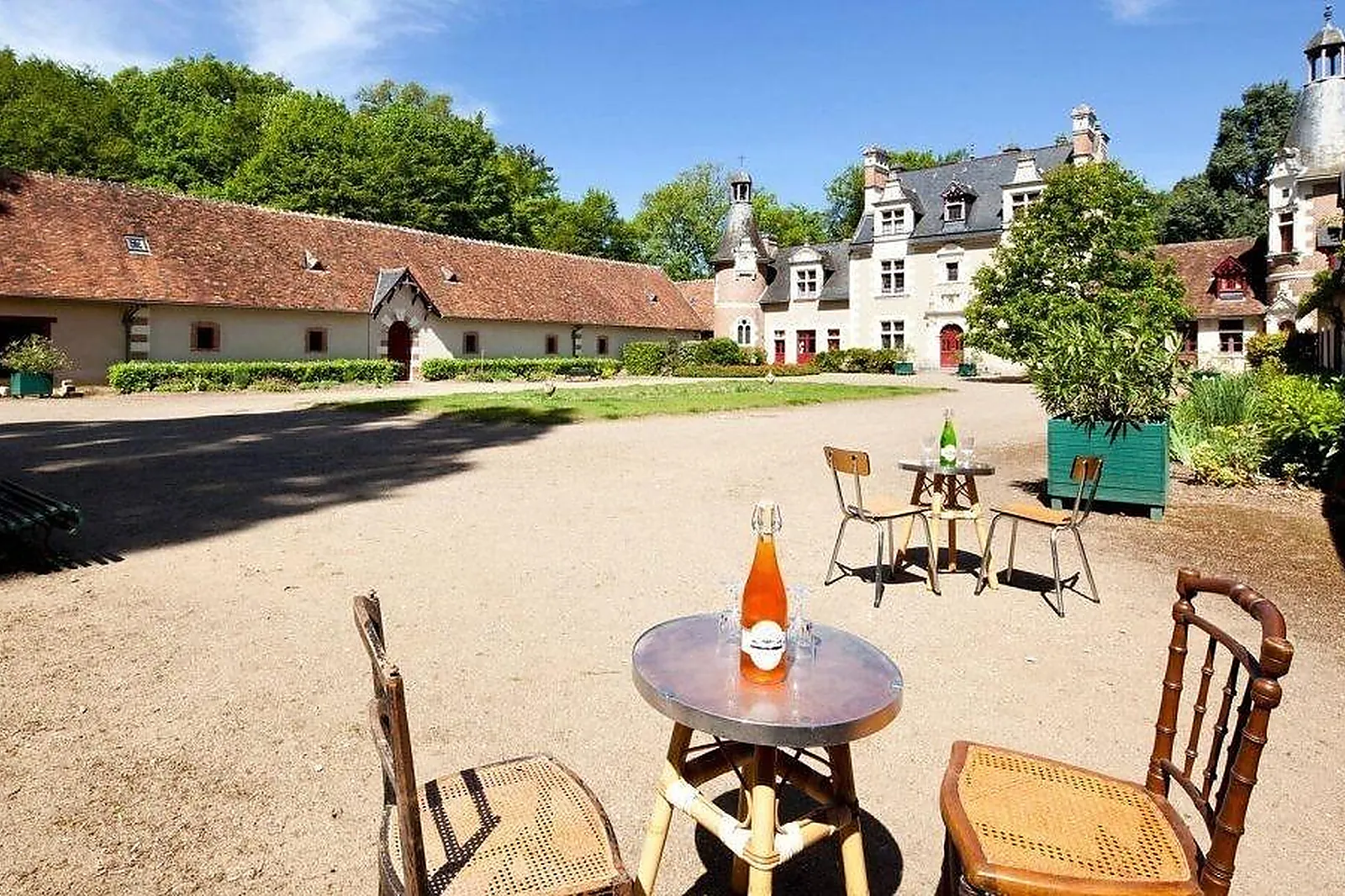 Lieux événementiels, CHÂTEAU DE TROUSSAY