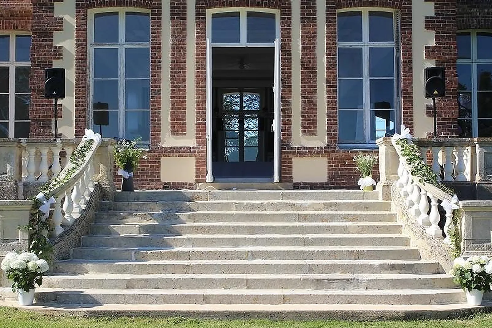 Lieux événementiels, CHÂTEAU DE VARENGEVILLE