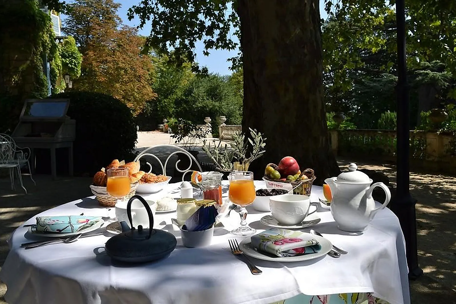 Lieux événementiels, CHÂTEAU DE VARENNES